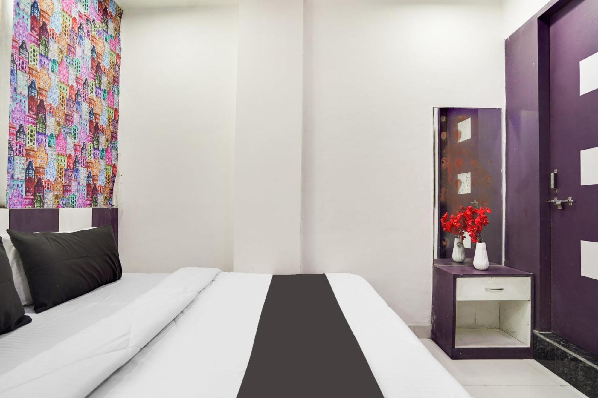 Super Oyo Hotel O Sky Wings Аджмер Екстериор снимка